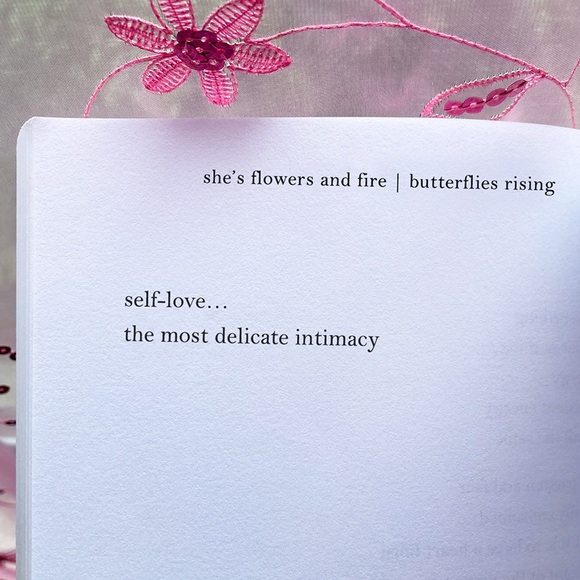 ✨ Stacy Starlight ✨ - Picture 7 of 11